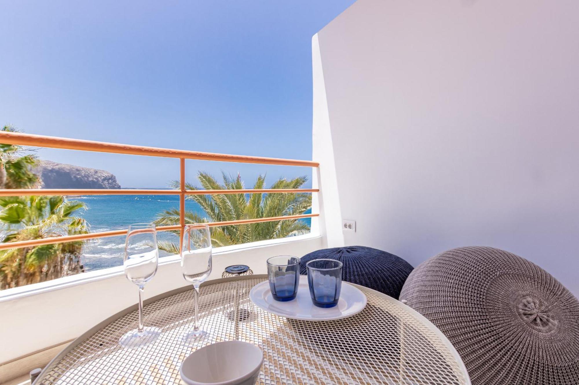 Cristianmar Seaview 1a040 Apartment